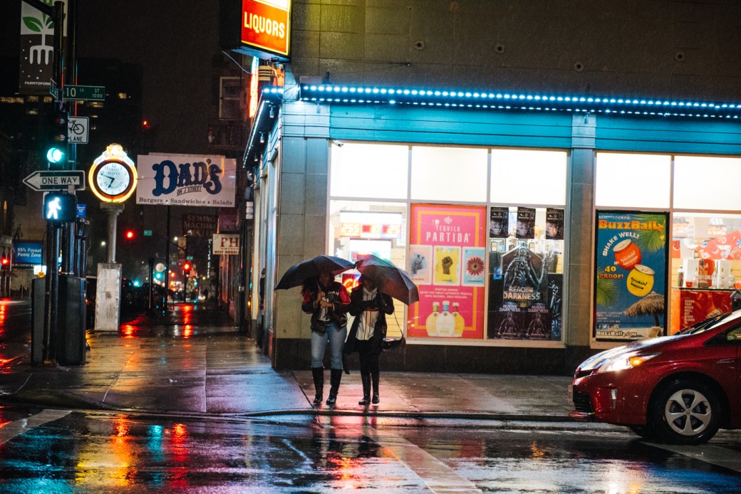 by TwoTwentyPhotos.com