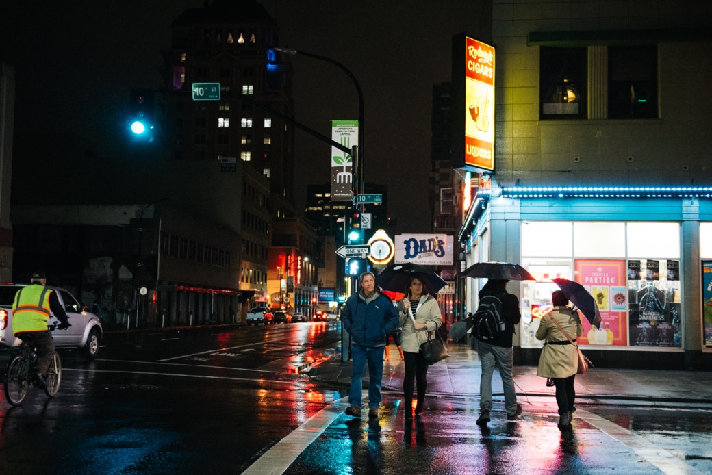 by TwoTwentyPhotos.com